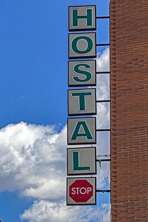 Hostal Stop Cantalejo Exterior photo