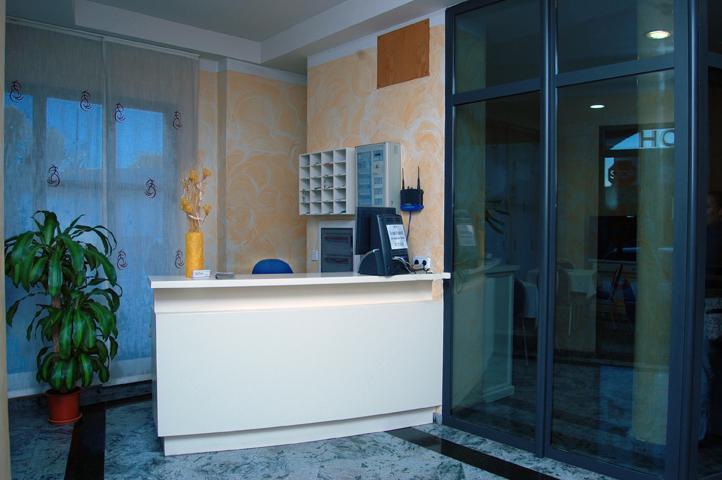 Hostal Stop Cantalejo Exterior photo
