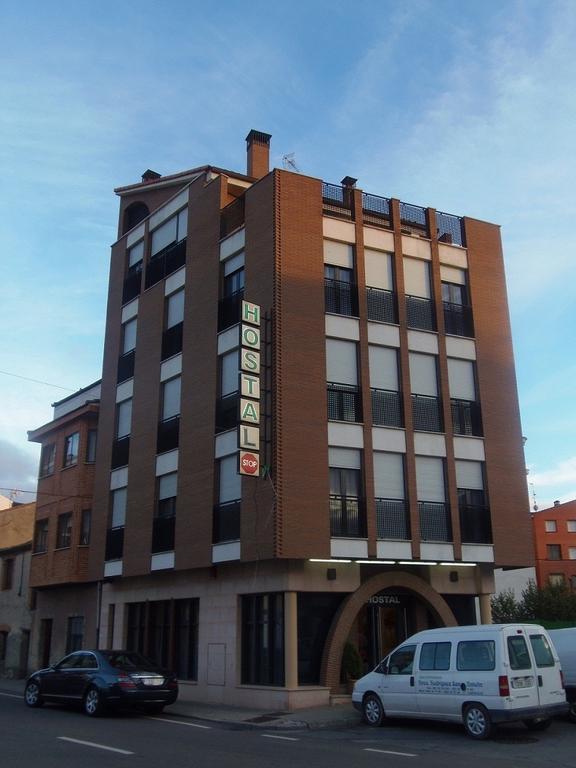 Hostal Stop Cantalejo Exterior photo